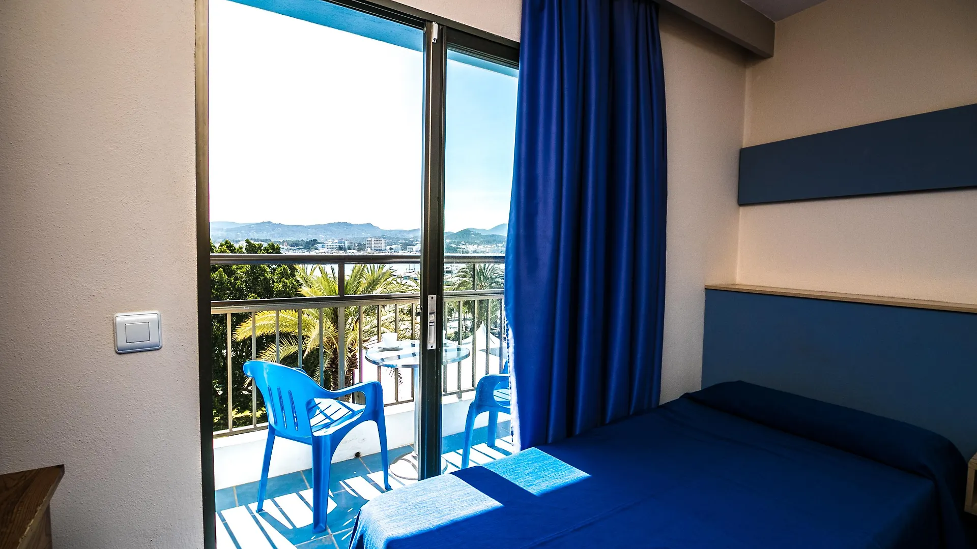The Blue Apartments - Adults Only San Antonio